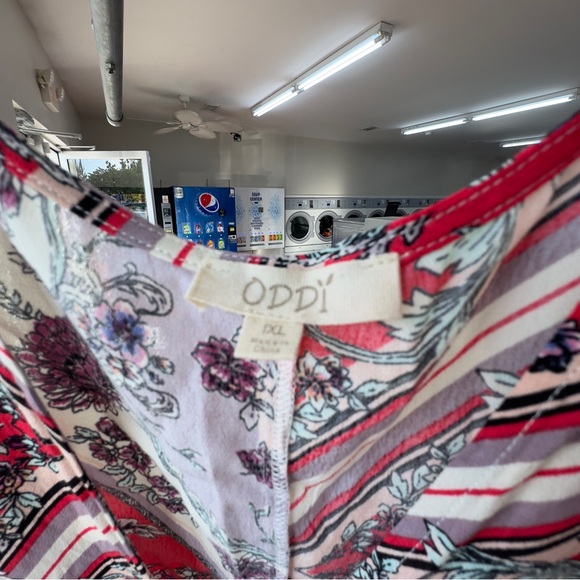 PLUS SIZE Womens RED FLORAL TIE FLARE SERAPE KIMONO CARDIGAN DUSTER 1X - Picture 2 of 5